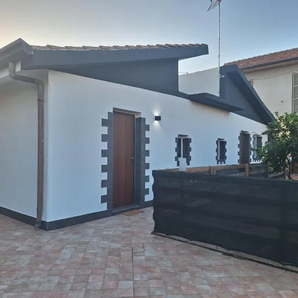 Prince Airport House, hotel in Catania