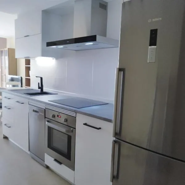 Apartamento "As Croas" Cabanas，位于卡瓦尼亚斯的酒店