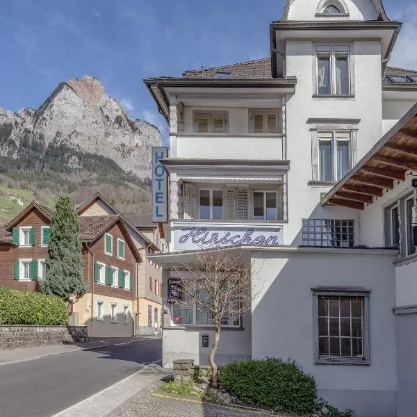 Hirschen Backpacker-Hotel & Pub, ξενοδοχείο σε Schwyz