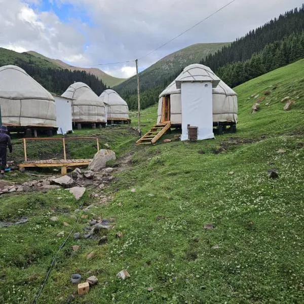 Sayakat Eco Camp، فندق في Kaji-Say