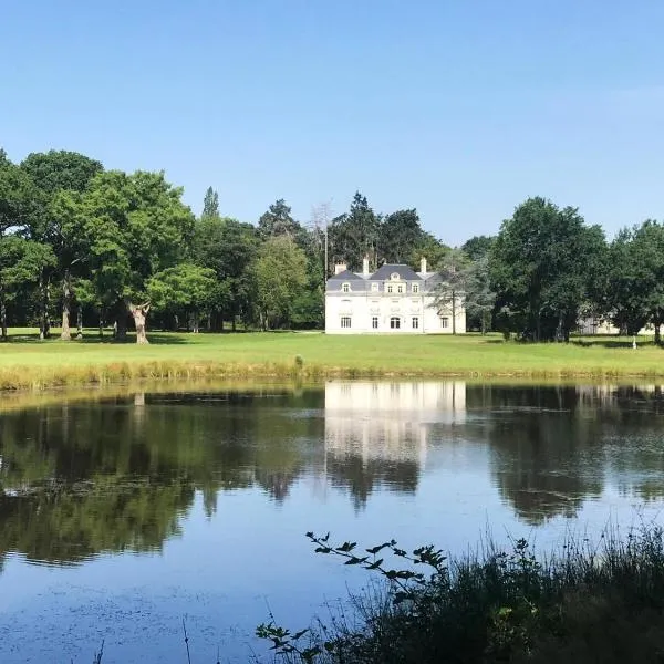 Les Hayes en Sologne, hôtel à Fontaines-en-Sologne