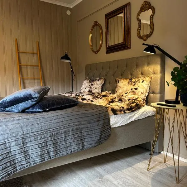 Lägenheten på innergården 2, hotel v destinaci Alingsas