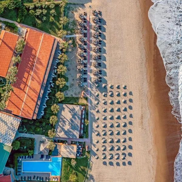 Adora Calma Beach Hotel Adults Only, hotelli kohteessa Kızılot