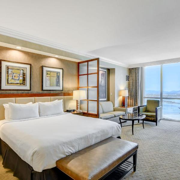 MGM Signature-20-604 Jacuzzi Studio, Las Vegas