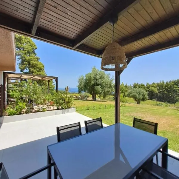 Tessera - Exclusive Stylish Maisonette in Kriopigi, hôtel à Kriopigi