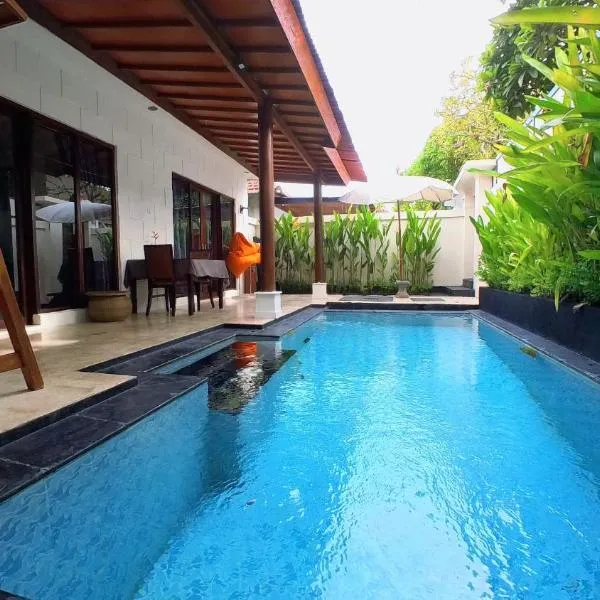 Privat Pool villa at kuta, hotel in Kuta