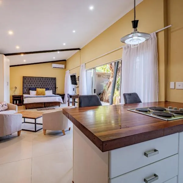 Private Studio flatlet, Uncapped Wifi, Netflix,Full DSTV, hotel a Durban