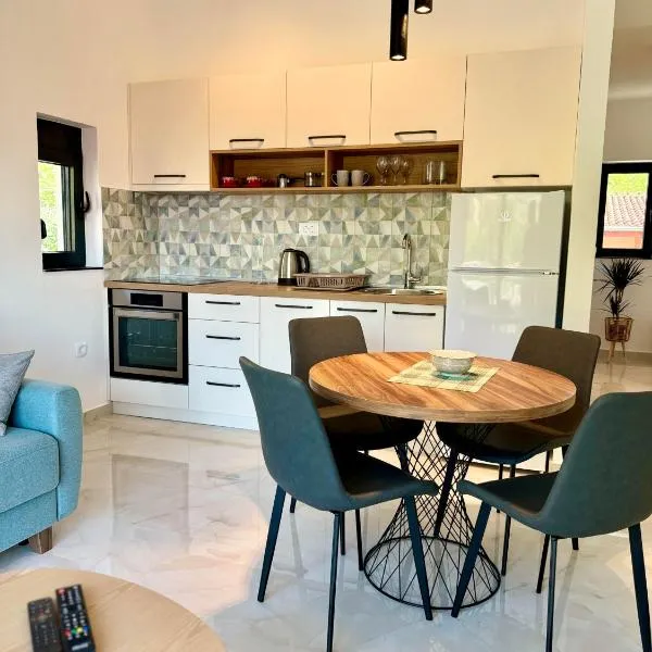 Harmony Garden Apartments, hotel sa Kotor