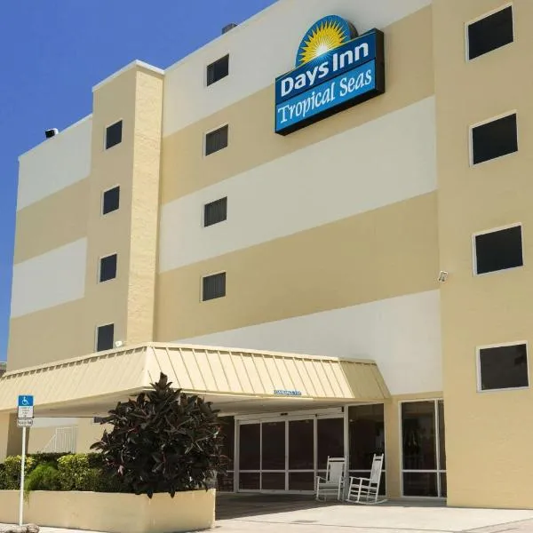 Days Inn by Wyndham Daytona Oceanfront, hotel in Daytona Beach