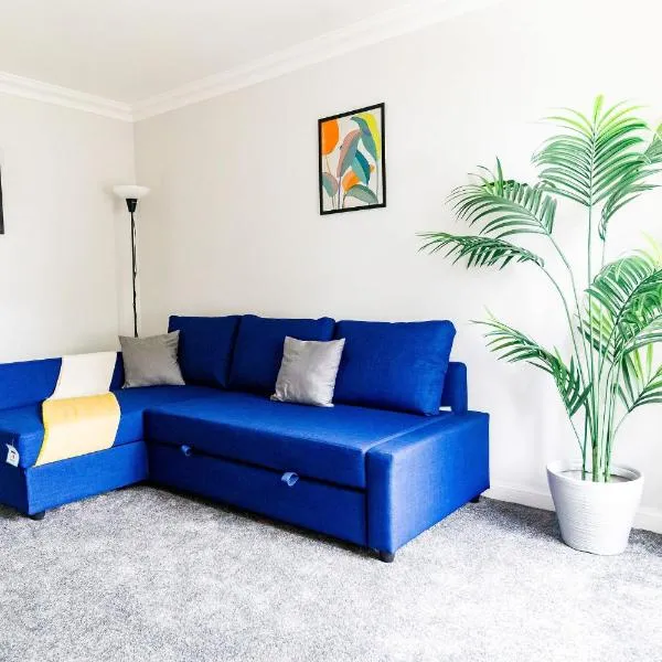 2Bed Garden & Private Parking Near A19 - Perfect for Contractors, hotel in Pallion