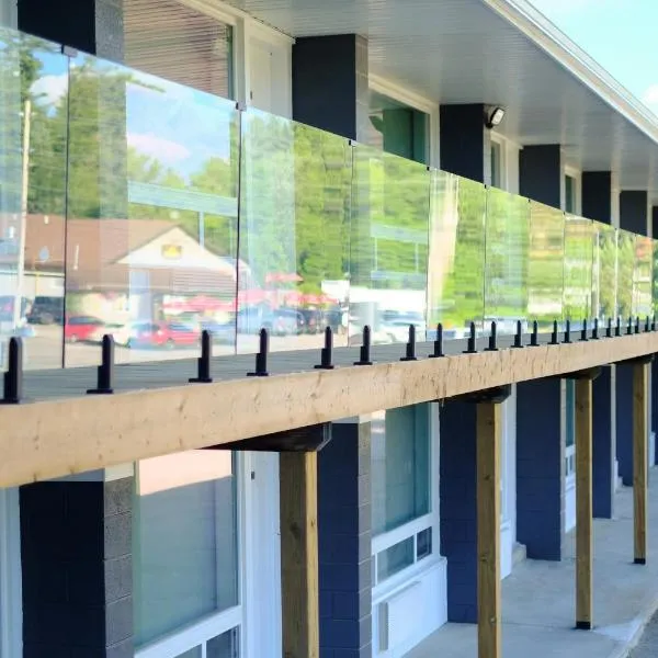Stay Inn Muskoka, hotel v destinaci Gravenhurst
