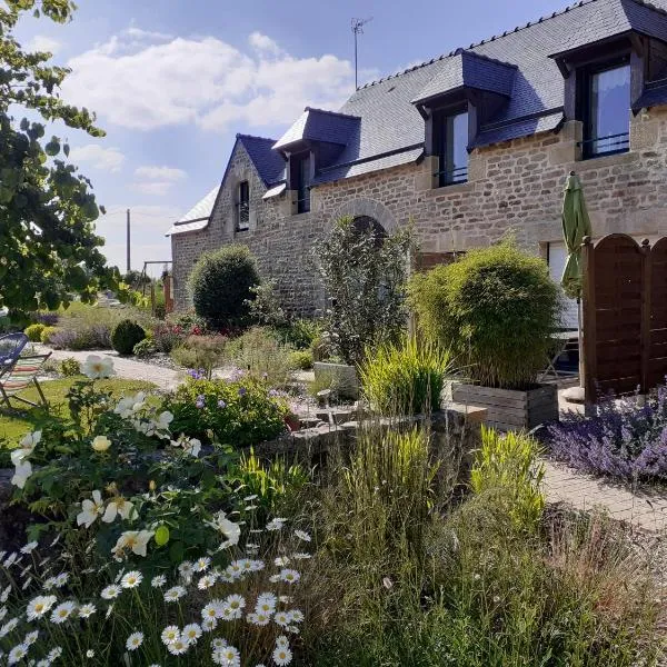 Les Gites de Kerdurod, hotel in Guidel