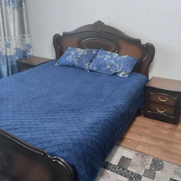 Квартира, hotel in Taraz