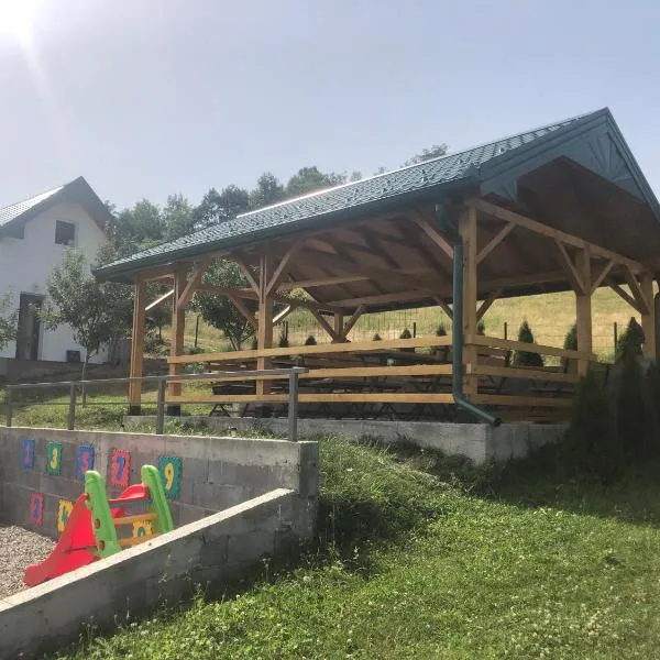 Seosko domacinstvo Becirovic - Kukulik lodgings, hotel in Bijelo Polje