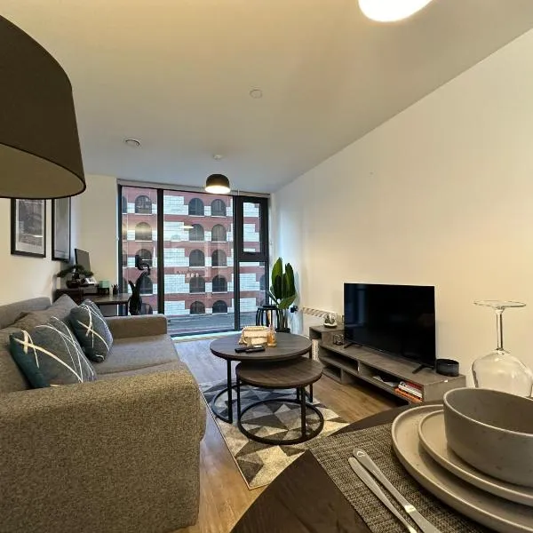 Cozy City Centre Apartment with Free Parking and Free Gym，位于伯明翰的酒店