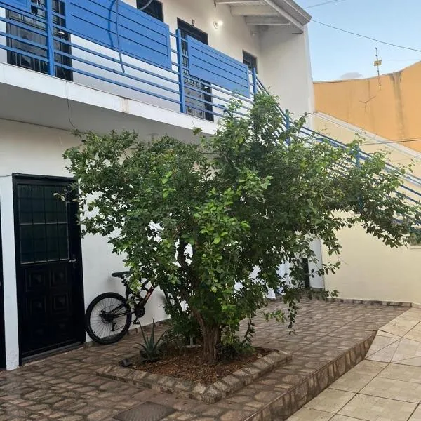 HOUSE DORA AP 03 com AR CONDICIONADO, hotel v destinaci Campo Grande