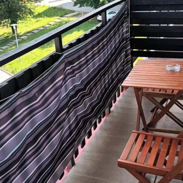 Entrance 2 Stay, hotel in Plitvička Jezera