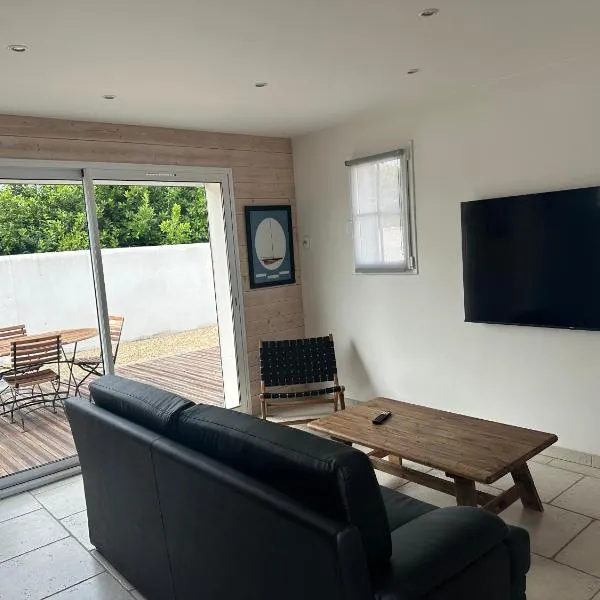 Le Petit Moussaillon, hotel in La Flotte