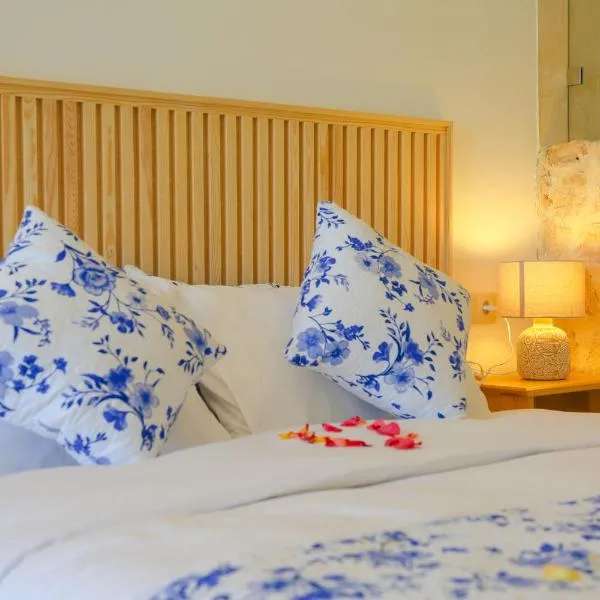 Villa La Rose Bleue - Résidence Hôtelière avec Piscine - Essaouira, hotel in Essaouira