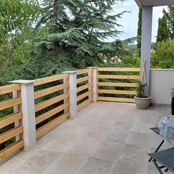 FreeMe Apartment, hotell sihtkohas Lumbarda