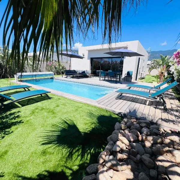Villa KAÏS, hotel a Lecci