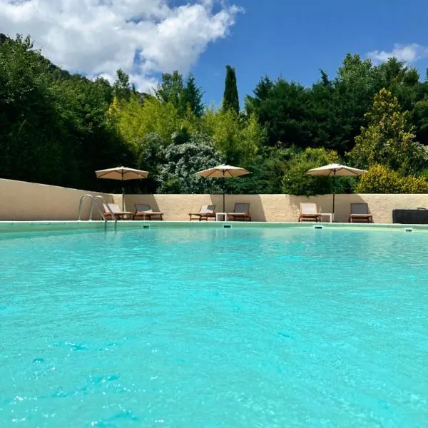 Le Relais Notre Dame – hotel w mieście Quinson