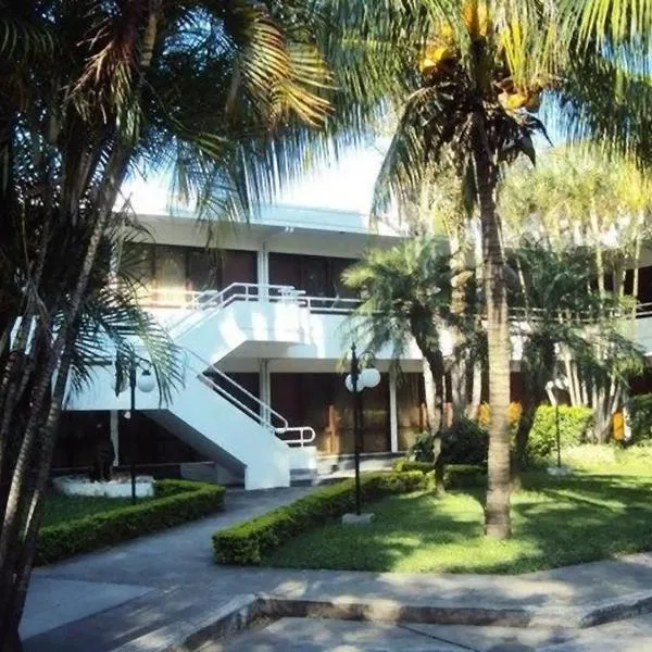 Ex Hotel Asturias Centrico, hôtel à Santa Cruz de la Sierra