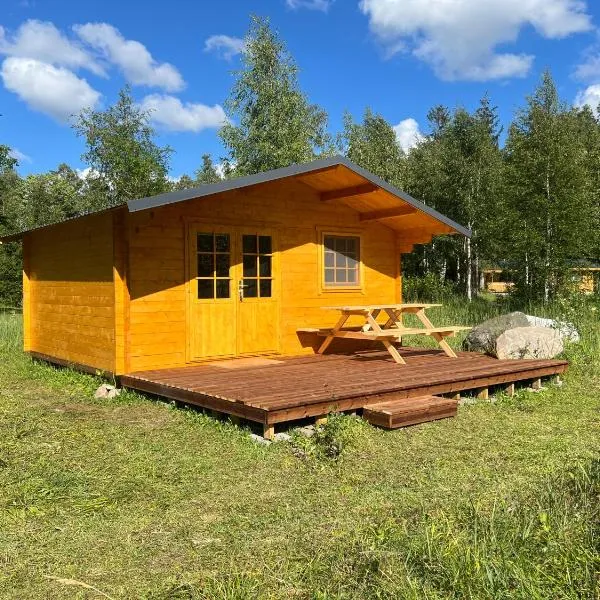 Marika Puhkeküla - Nurgatalu Öömaja "shared bathroom", Hotel in Nõva