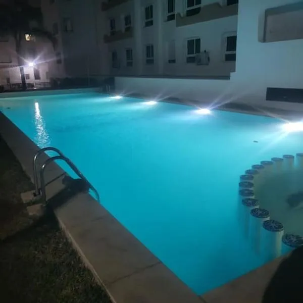rare appartement de vacances，位于丹吉尔的酒店