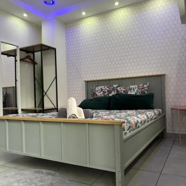 Justcozy chambre indépendante #2, מלון בליל