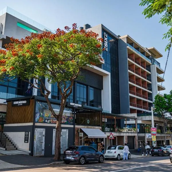 Vibrant Apartment 2six2 Florida Road, khách sạn ở Durban