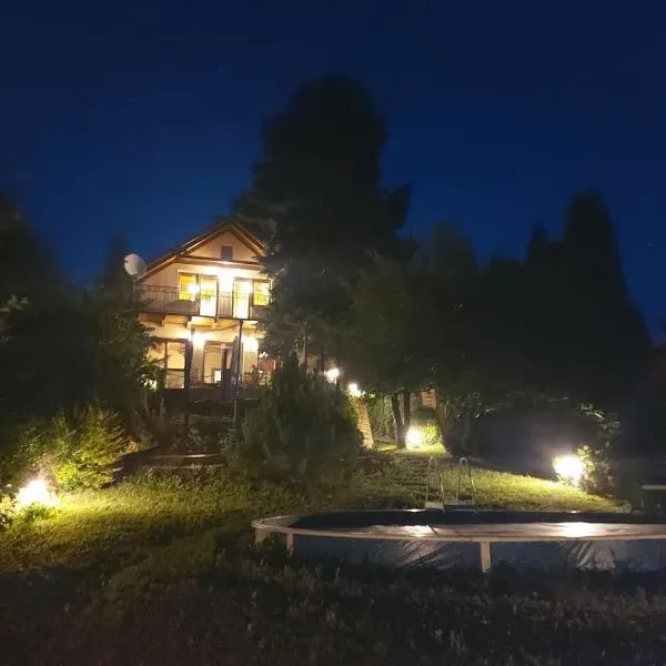 Chalet Červená Veža, hotel in Banka