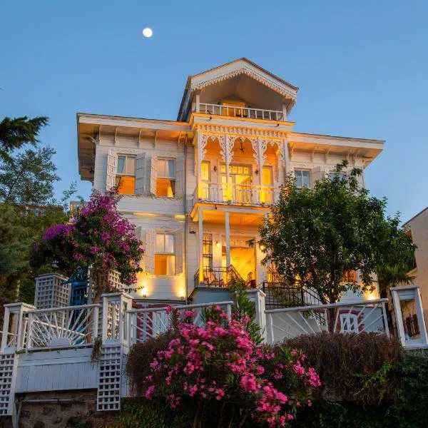 Mansion Miliá, hotel in Adalar