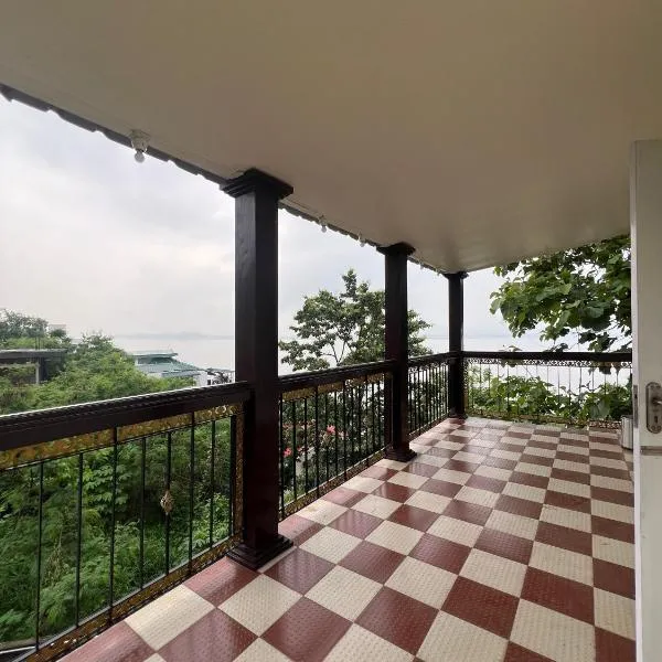 Camilla Living- A Luxury Escape by the Riverside!, hotel v destinaci Guváhátí