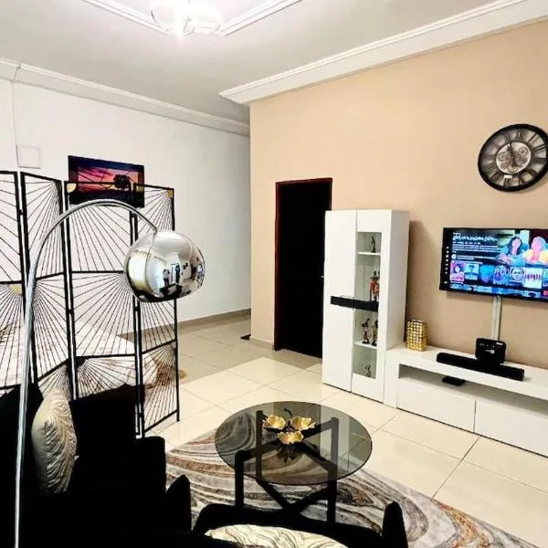 Medo's Luxury Houses - large studio, hotel v destinaci Abidžan