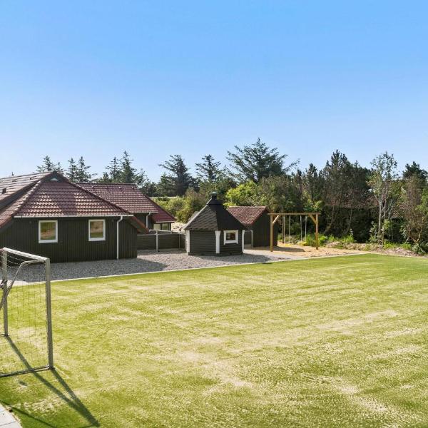 Lovely Home In Ringkøbing With Sauna