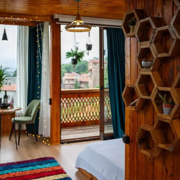 Feriatale - Cabins near Batumi, hotel in P'eria