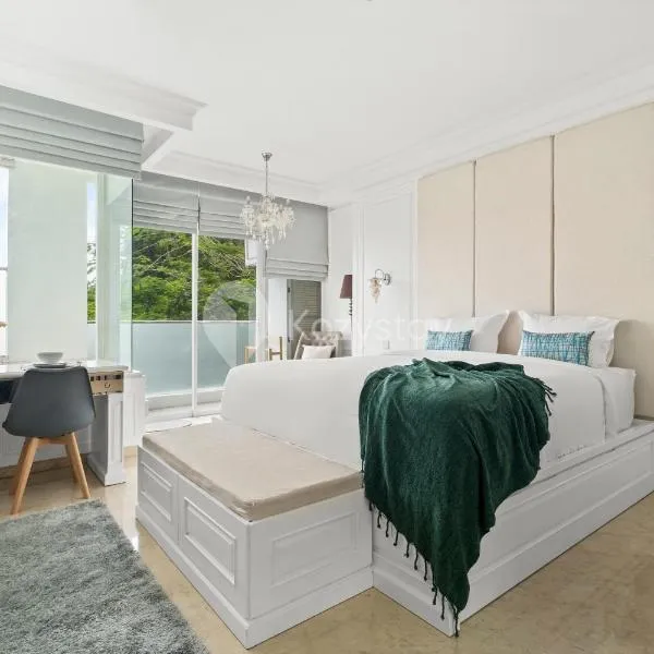 Askara by Kozystay - Ciumbuleuit, hotel in Bandung