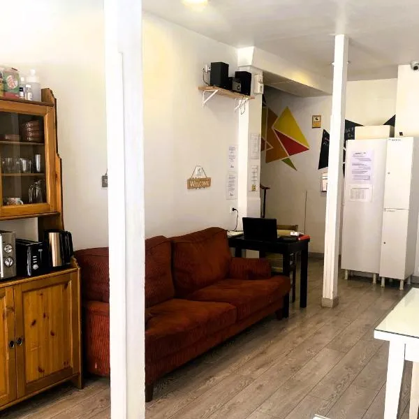 Alberg Els Andes, Hotel in Andorra la Vella