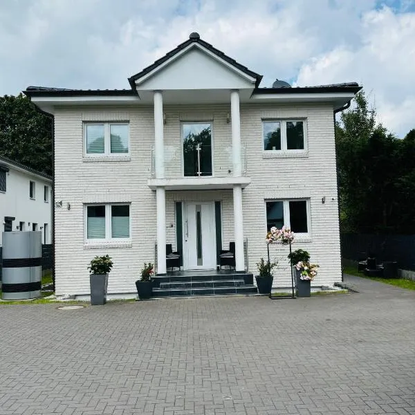 Modern living in Hamburg-Wandsbek SELF CHECK-IN 2x Schlafzimmer 1x Schlafsofa, hotel a Hamburg