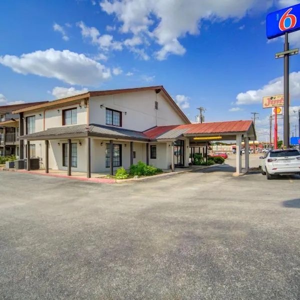 Motel 6 San Antonio, TX I-35 North Corridor, hotel in San Antonio