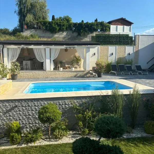 Pensiunea Coralia, hotel in Deva