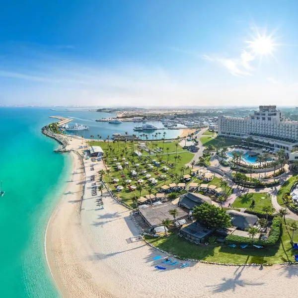 JA Beach Hotel, Dubai, hotel in Dubai