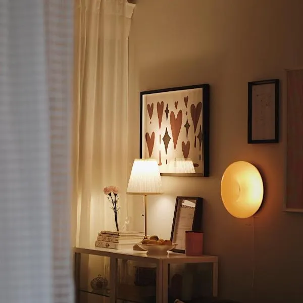 Collins Paris End suite- 2 bedrooms with balcony, hotel in Melbourne