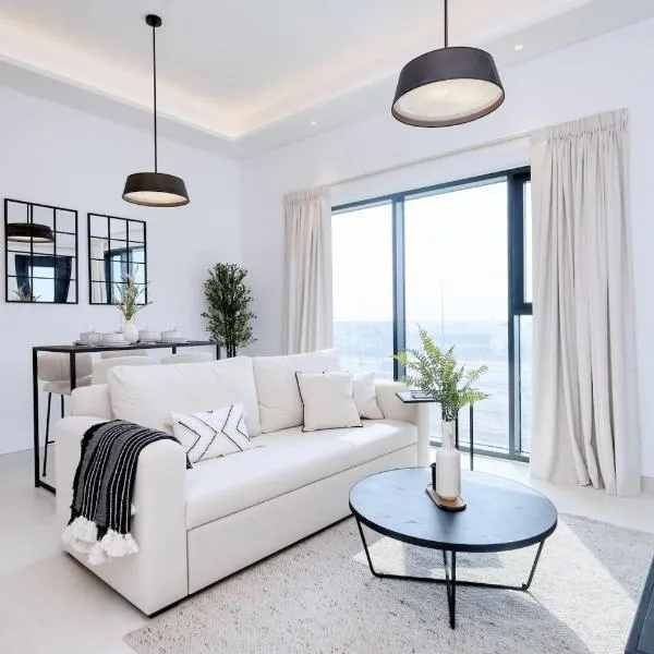 7 By Aurora 301, hotel in Dubai