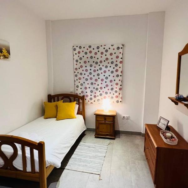 Habitación En Virgen Del Rocio, Seville