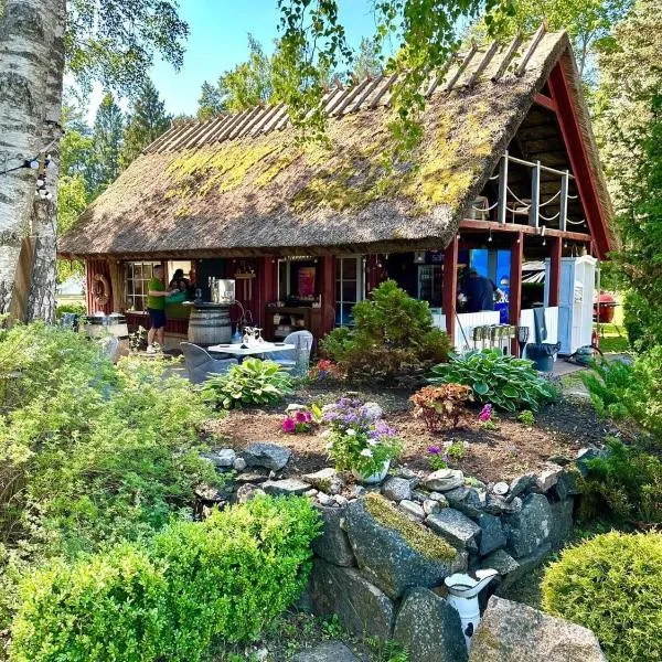 Veskimäe Muhu Island, hotel di Mõega