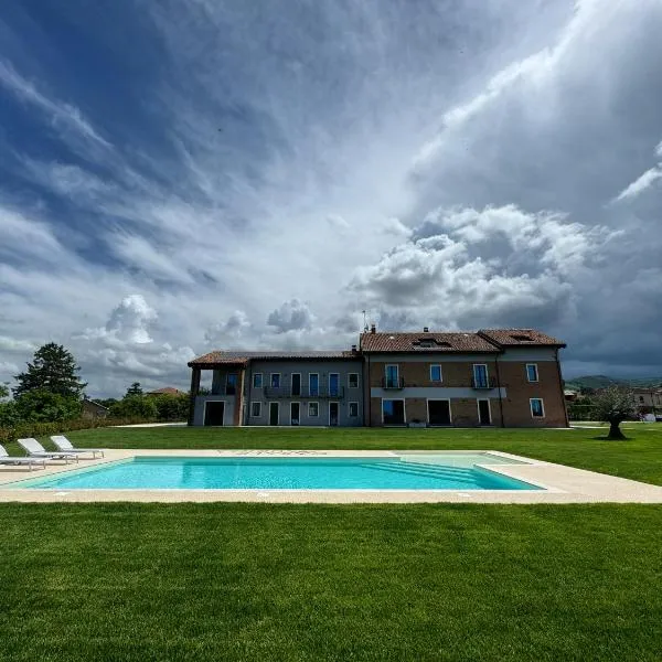 Casale Auriga - Oltrepo' Pavese, hotel em Codevilla