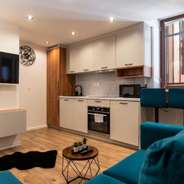 Downtown Residence by Stlcz, Budapest