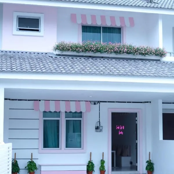 Comfy Cafe 43 Homestay- Holiday Home, hotel v destinaci Tanah Rata